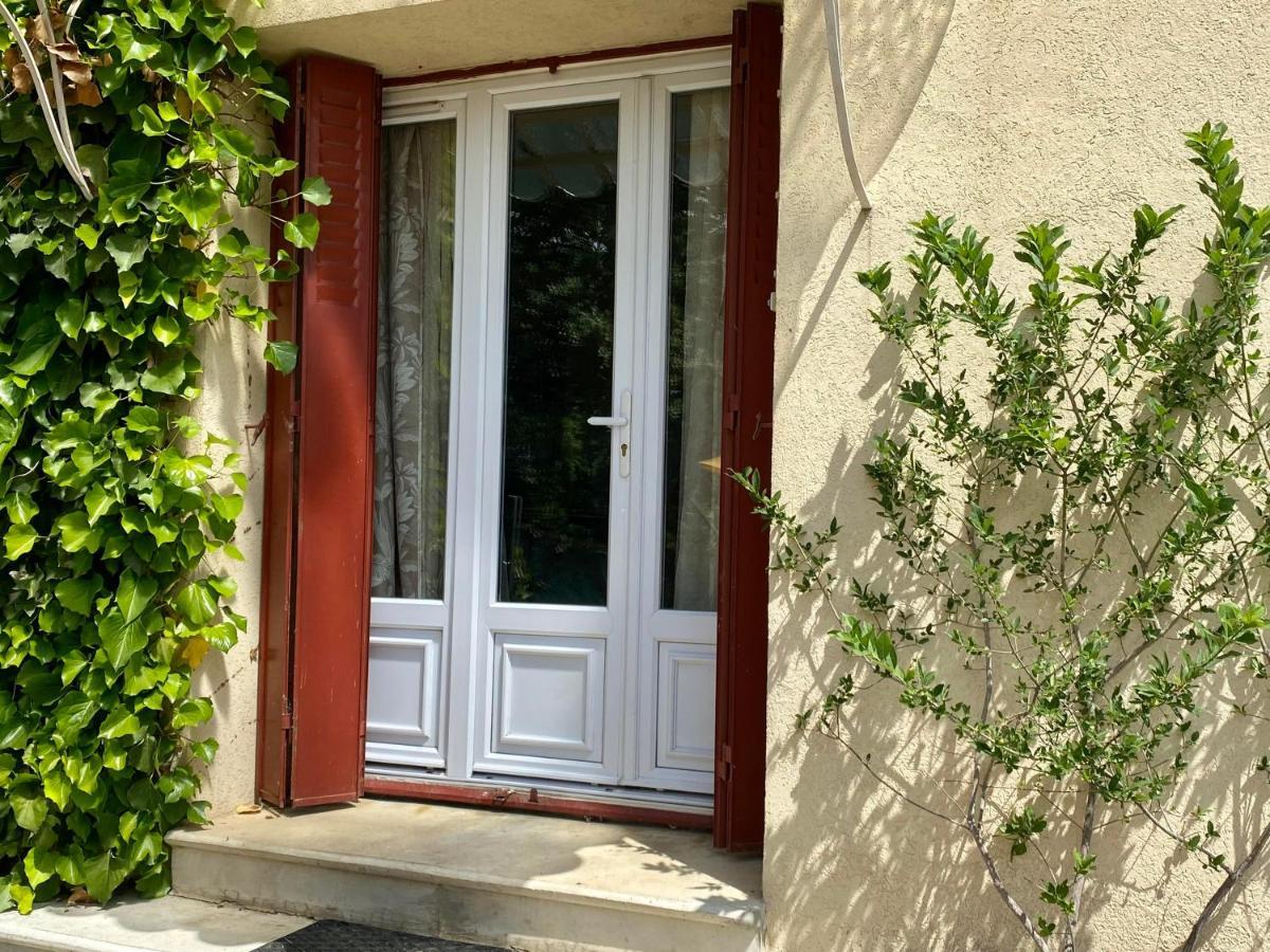 Appartement F3 De 60 M² Au Rez De Chaussee D'Une Villa Vezenobres Экстерьер фото